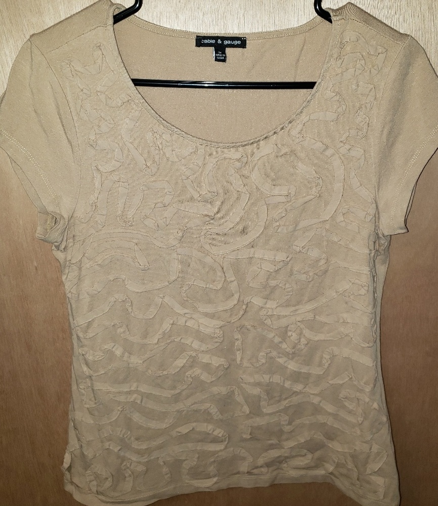 💎*3 for $20* Cute dressy tee